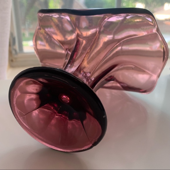 VINTAGE : Amethyst Purple Large Ruffle Vase - Picture 8 of 9